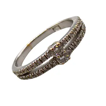750 hvidguld - ring med 42 brillanter, ca. 1 ct.