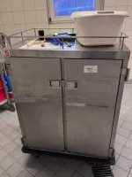 1 carro de reparto de comida