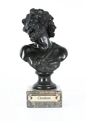 Clodion, Claude Michel: Bakhant koji se smije