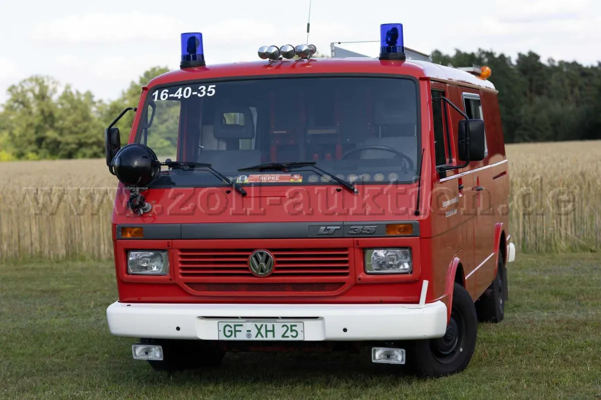 1 Volkswagen LT 31 autopompa antincendio