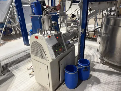 Mulino a sfere Netzsch LMK20