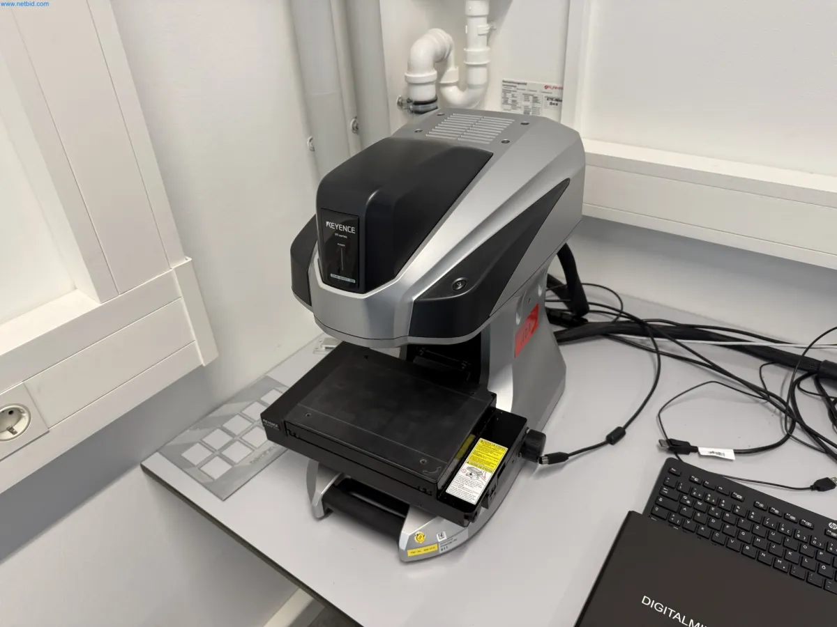 Digitális mikroszkóp Keyence VR5200