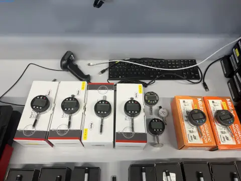 9 मार/मितुतोयो 1086WR/IDC112XB/ID-S1012XB आदि डायल गेज
