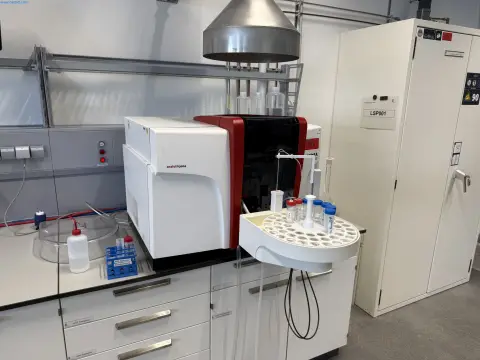 Abszorpciós spektrométer Analytic Jena AAS Contraa 800F