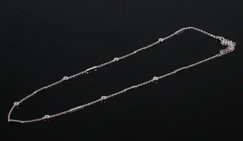 MERALIN JEWELRY. Halskjede med zirkonia, 925 sterling sølv, Italia.