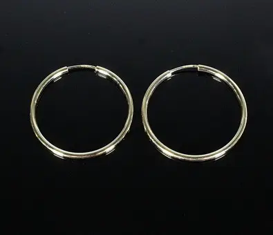 MERALIN JEWELRY. أقراط حلقية من فضة إسترلينغ 925، مطلية بالذهب، إيطاليا.