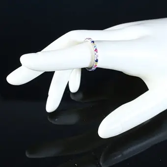 Meralin Jewelry。彩虹戒指镶彩色明亮式切割锆石，925，意大利。