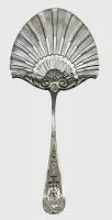 Sjelden stor øse / strøer "WMF" forsølvet, rundt 1880, lengde 24 cm, bredde 11 cm, viftedekor