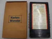 Historisk vejkort over Tyskland («Karten-Wunder») med en holder fra Philips Auto Lampen fra omkring 1940.