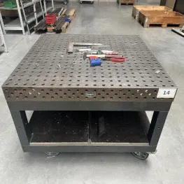 焊接和张紧工作台