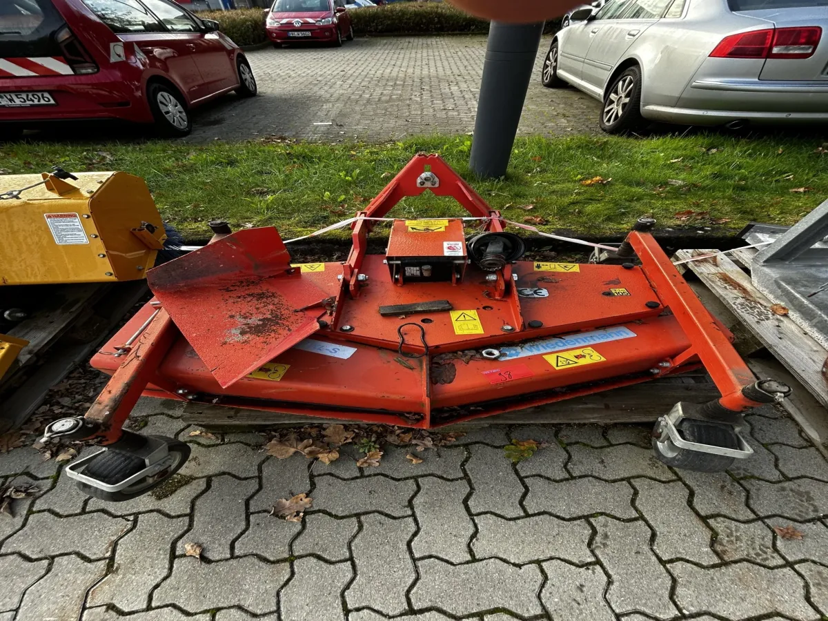 Cortacésped Wiedenmann RMR 130 S
