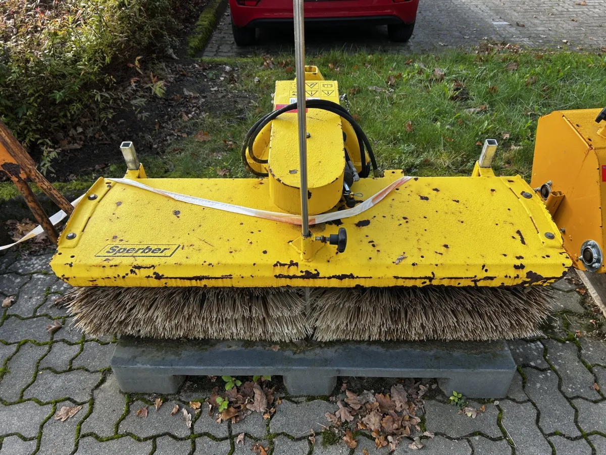 Sperber SC-HYD 140 液压清扫刷