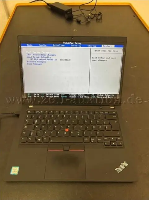 50 लैपटॉप Lenovo T 490 - 14 इंच/35,56 cm