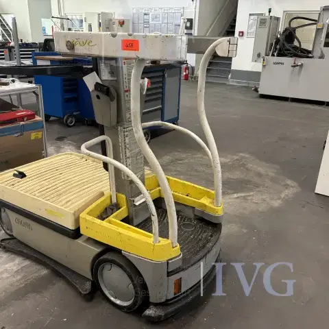 Cărucior electric de picking CROWN WAV50-84