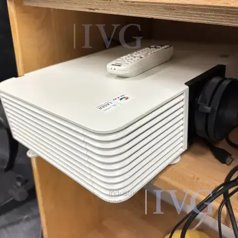 Відеопроєктор EPSON EB-L400U
