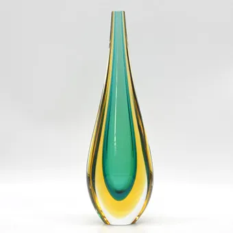 FLAVIO POLI。MURANO 设计师花瓶，STUDIOGLAS，SOMMERSO，意大利，约1950年。