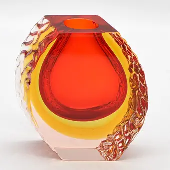 ALESSANDRO MANDRUZZATO. Murano-designervase, studioglas, sommerso, struktureret overflade, Italien, omkring 1960.
