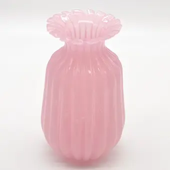 ARCHIMEDE SEGUSO. Murano-designervase, opalglas, Italien, omkring 1950.