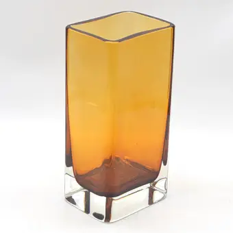 Gino Cenedese. Murano designervase, studioglas, ravfarve, sommerso, Italien, omkring 1960'erne.