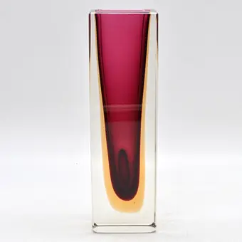Flavio Poli. Murano designervase, studioglas, blokform, sommerso, Italien, omkring 1960.