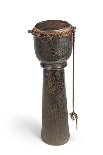 Grand tambour « Djembé » en bois