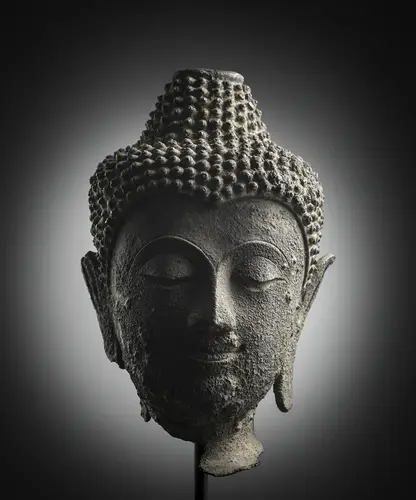 Tête du Bouddha Shakyamuni en bronze
