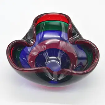 Fulvio Bianconi. Til Mazzega, Murano-designskål, studioglas, tricolor, Italien, omkring 1960'erne.