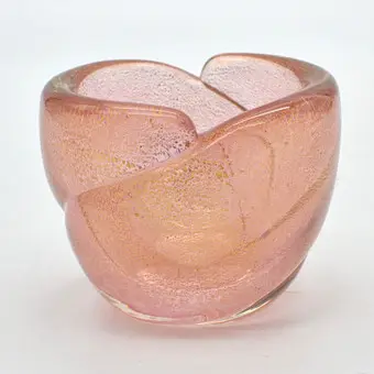 Archimede Seguso. Murano-glasskål, rosa glas med guldlaminat, drejet, sommerso, Italien, ca. 1950