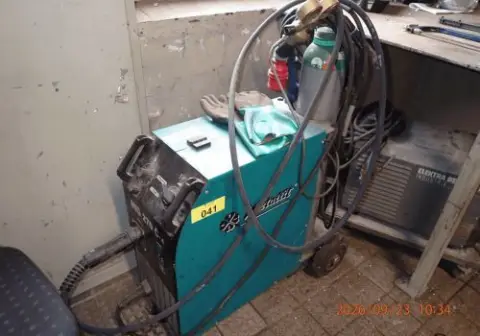 1 saldatrice Mic 270C4, senza bombola del gas