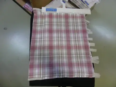Ekose desenli perde partisi, %100 polyester