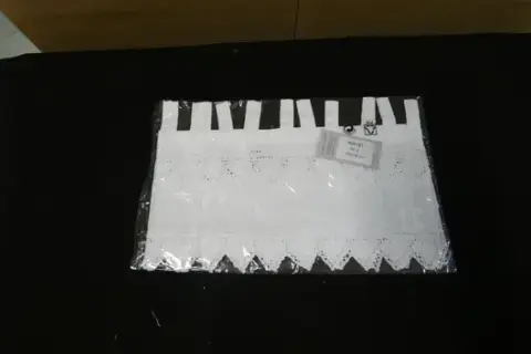 1 kutu perde