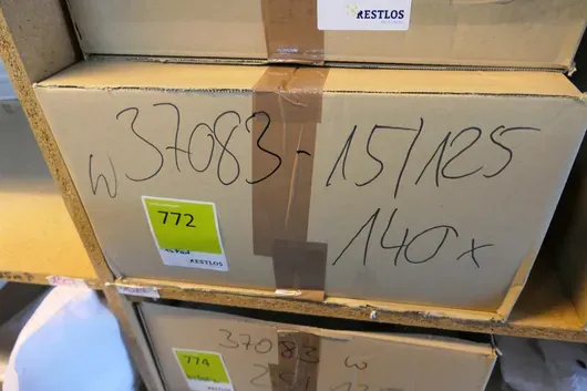 1 caja de cortinas