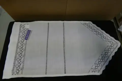 4 коробки штор
