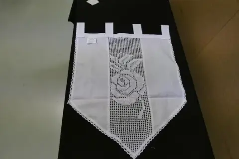 2 cajas de cortinas