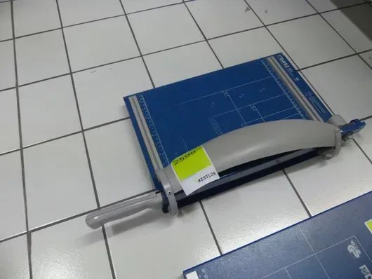 Dahle 561 - Papirkutter