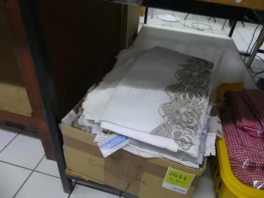 Egyedi textildarabok tétele