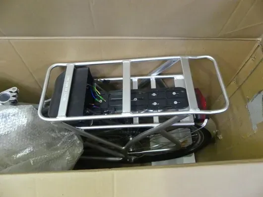 Elcykel, uden batteri, i kasse