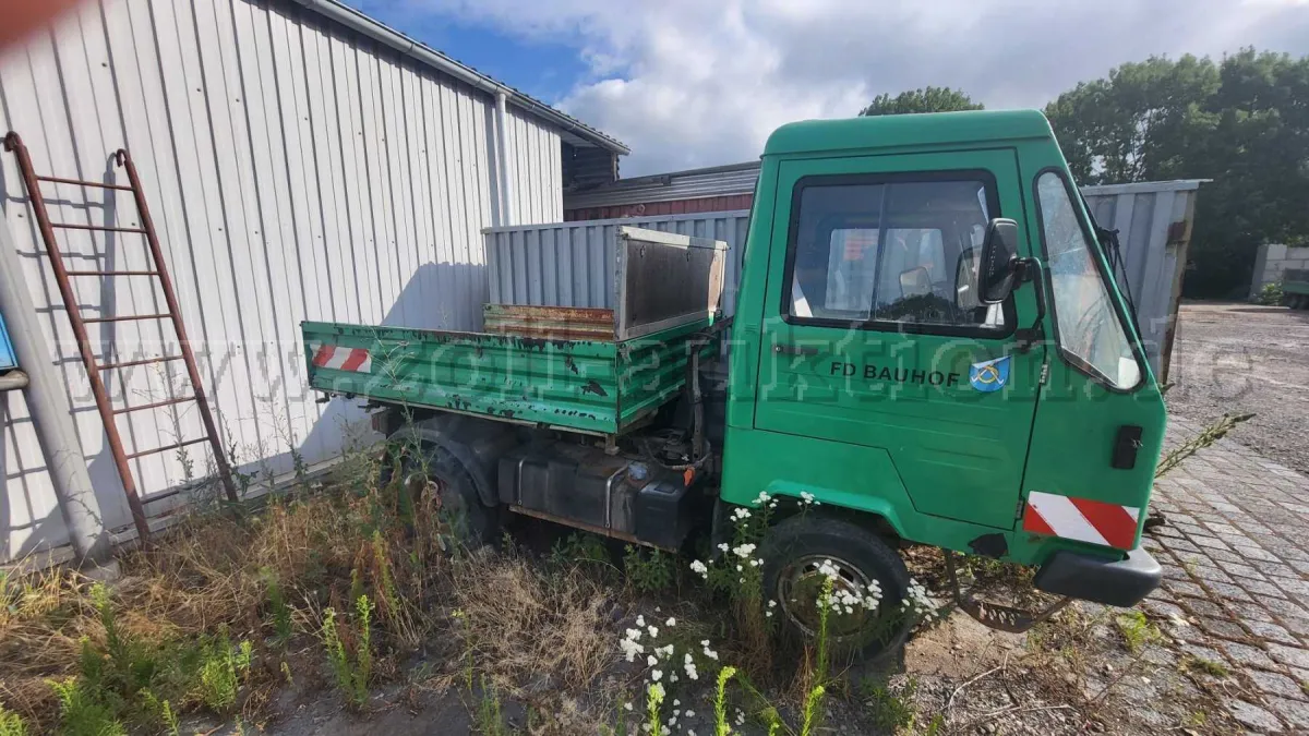 1 Multicar M26 (delebil)