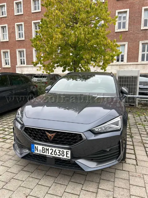 1 SEAT CUPRA Leon Sportstourer 1.4 e-Hybrid Plug-In