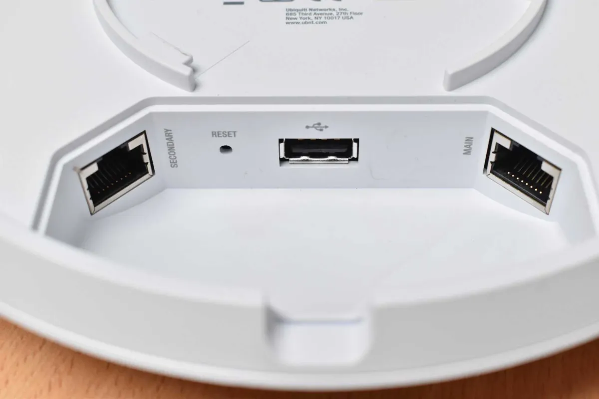 1 Ubiquiti UniFi AC PRO – WLAN erişim noktası
