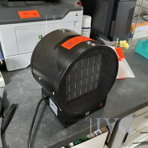 电暖器(黑色)