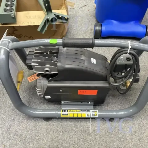 Stempelkompressor SCHNEIDER CPM 210-10-3 W