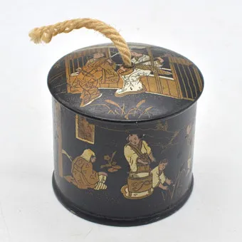 日本盒，木制，漆绘，宫廷与乡村场景，20世纪