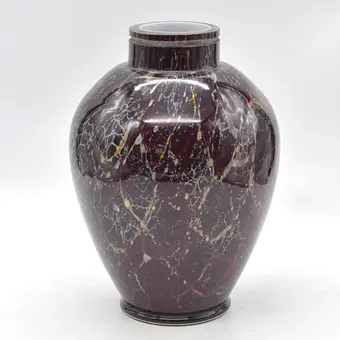 KARL WIEDMANN。W.M.F IKORA，装饰艺术风格花瓶/灯座，工作室玻璃，红棕色带大理石纹和冰裂纹效果，瓮形，约1920-1930年。