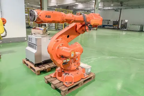 Industrijski robot ABB AB IRB 6640 M2004