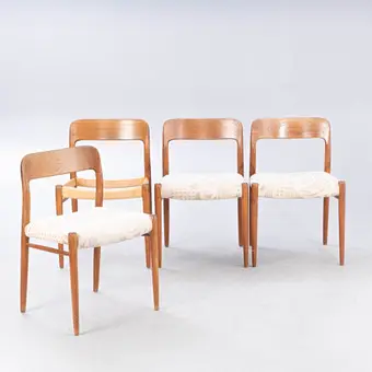 Niels Otto Möller. Juego de cuatro sillas, modelo 75 para JL Möller, Dinamarca, años 1960 (4).