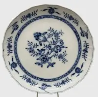 Stor tallerken, Schwerter-Meissen, løkmønster, 2. sortering, diam. 27,5 cm