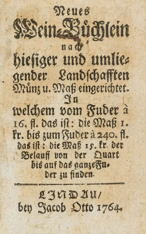 Jacob Otto, 1764. 114 ikke num. bl. 10 x 6,5 cm. Lite skinnbind fra samtiden med midtspenne og streglinjer rundt...