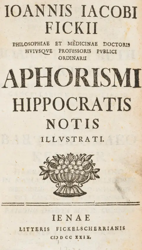 Medicin – Fick, Johann Jakob. Aphorismi Hippocratis notis illustrati. Jena, Fickelscher, 1729. 4 blade, 808 s., 7 blade. 17 x 10 cm. Kartonbind...