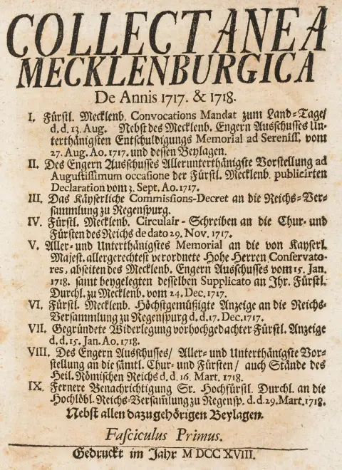 Pappbind med ryggtittel. Samling av dekreter, lover m.m. utstedt av Karl Leopold, hertug av Mecklenburg-Schwerin (1678-1747). Med…